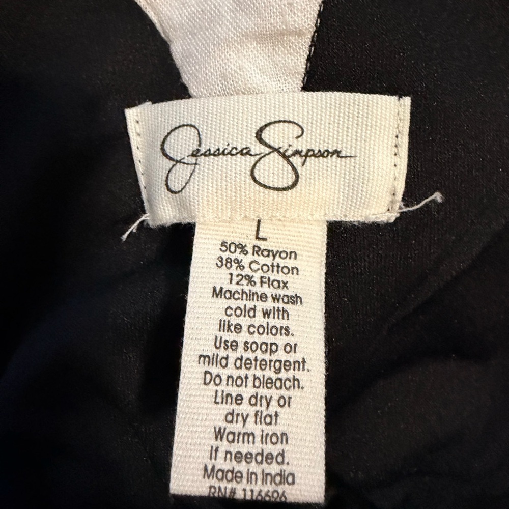 Jessica Simpson Black and Cream V-Neck Dress -L - Picture 3 of 3
